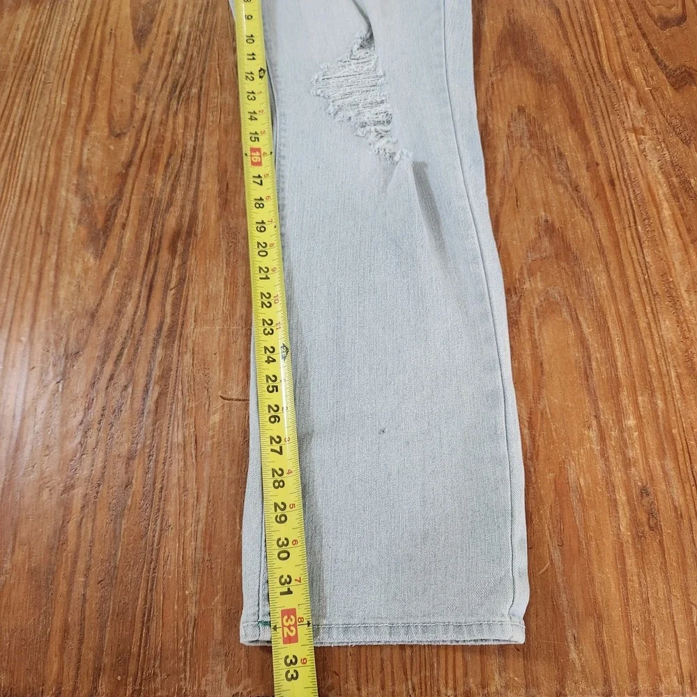 True Religion nwt distressed